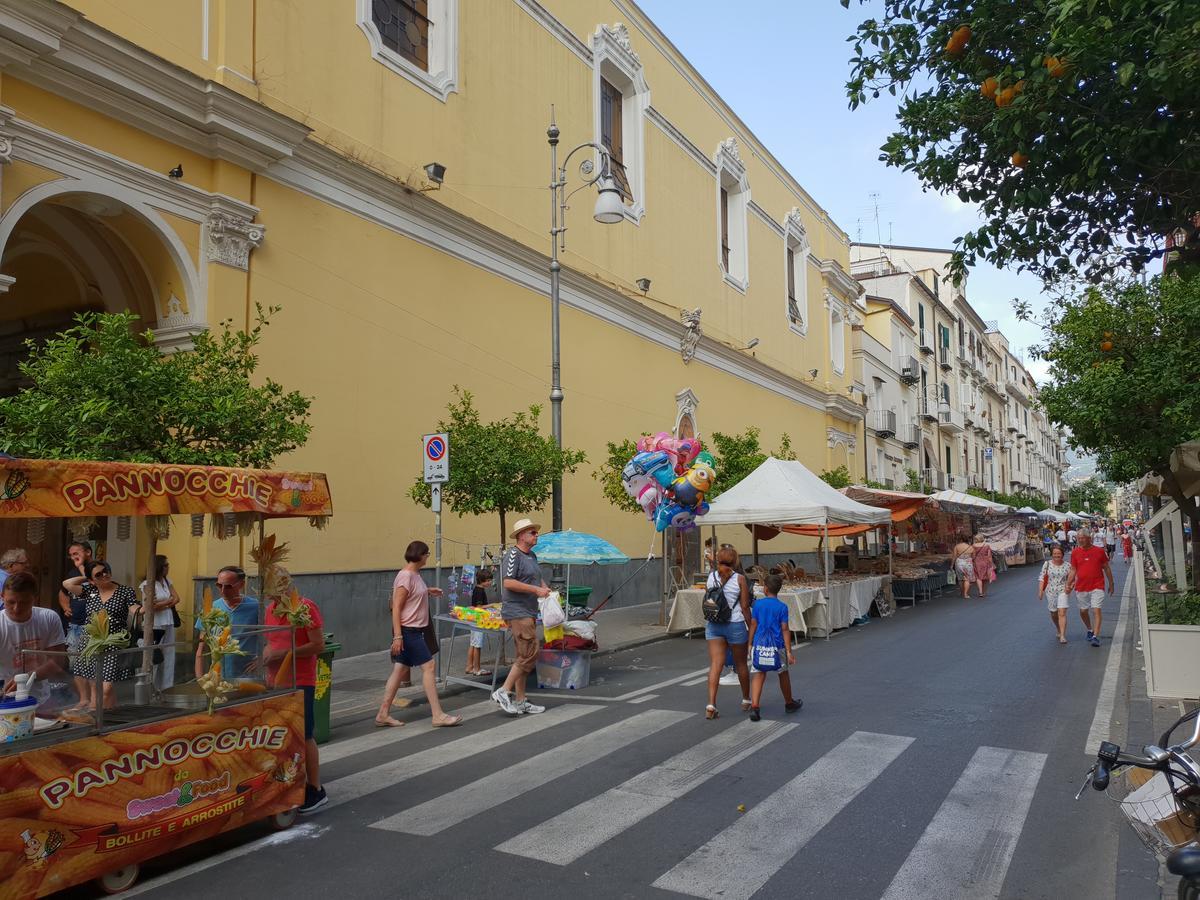 Domino House Sorrento Center Leilighet Eksteriør bilde